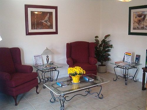 Comox Valley Inn & Suites Courtenay Eksteriør bilde